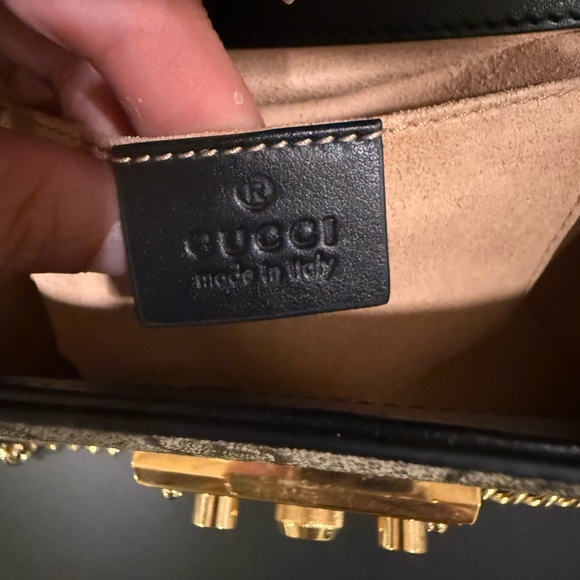 *SOLD*
Limited edition GUCCI Supreme Monogram Calfskin Black/Gold Padlock - Picture 15 of 16